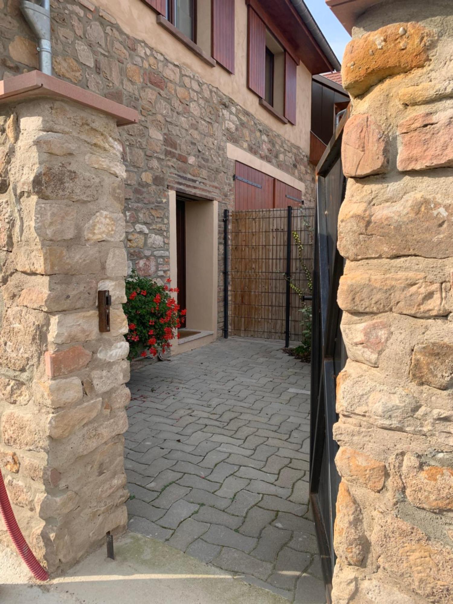 Gite Des Potiers Epfig Exterior photo